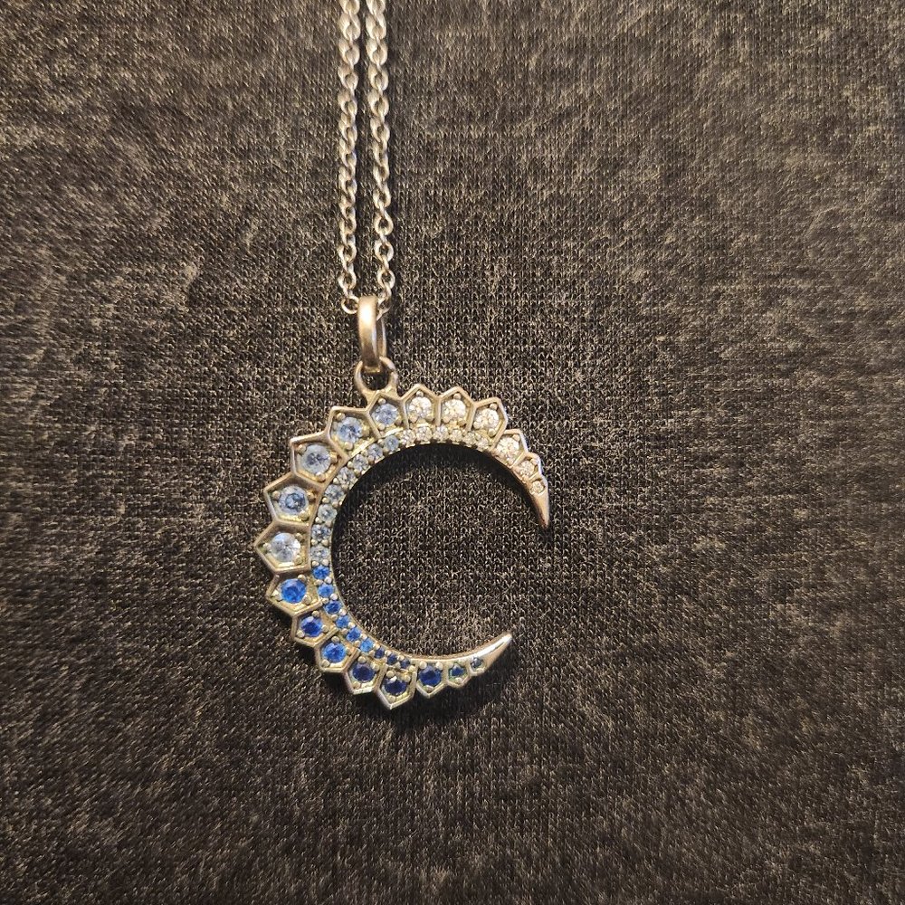 Hespera Crescent Moon Blue Ombre Necklace